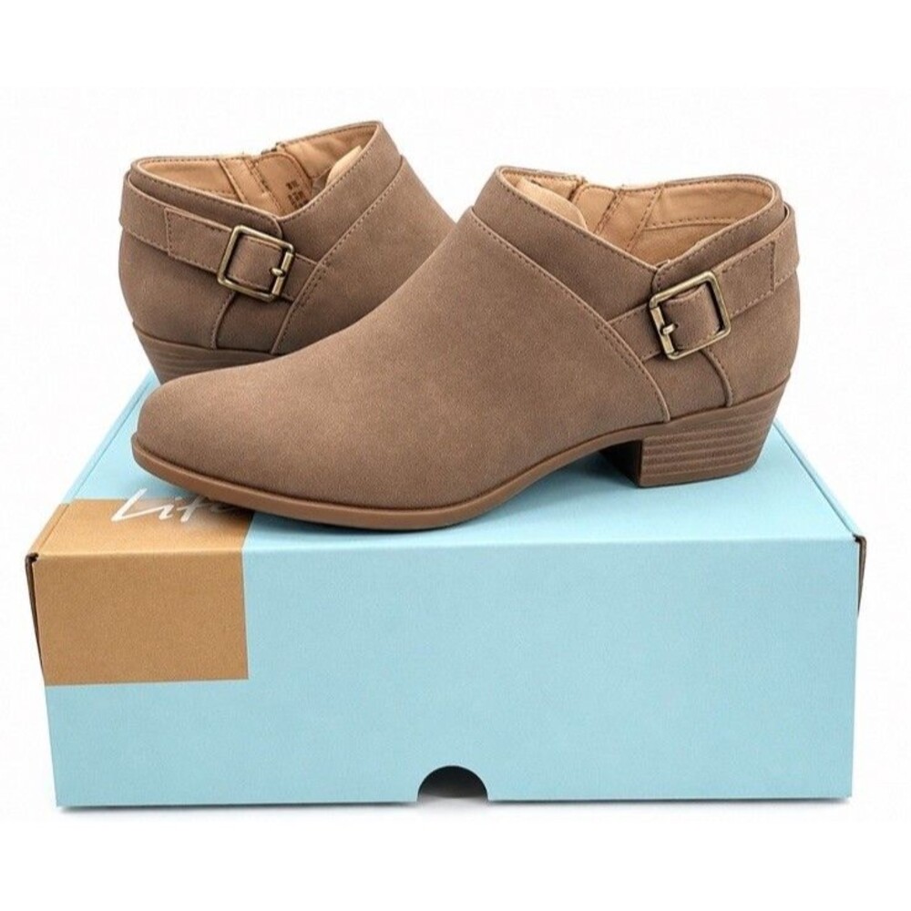New LifeStride Alexi Booties Women’s 9M Mushroom Taupe Ankle Boots Buckle NIB